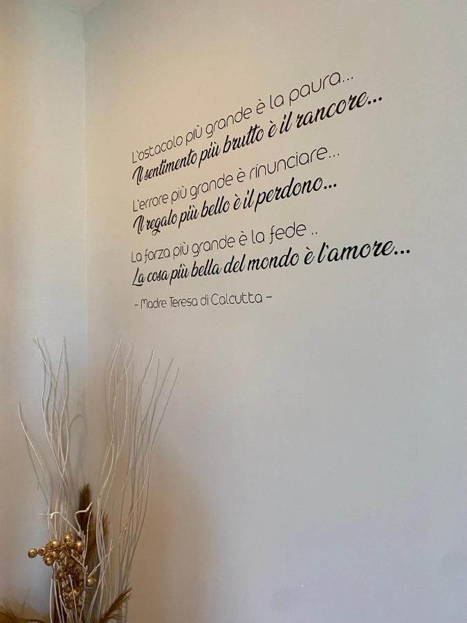 A Due Passi B&B Città Sant'Angelo Exterior foto