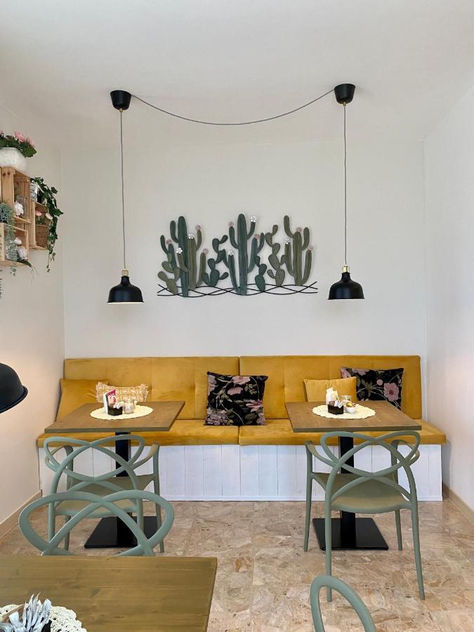 A Due Passi B&B Città Sant'Angelo Exterior foto