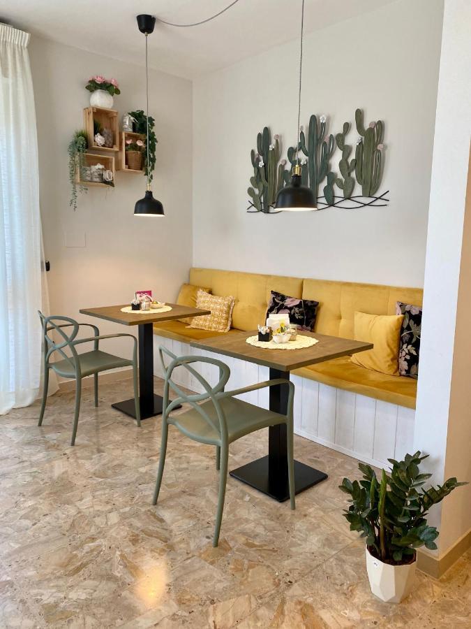 A Due Passi B&B Città Sant'Angelo Exterior foto